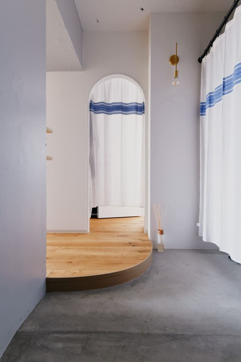 印象的なデザインの玄関。